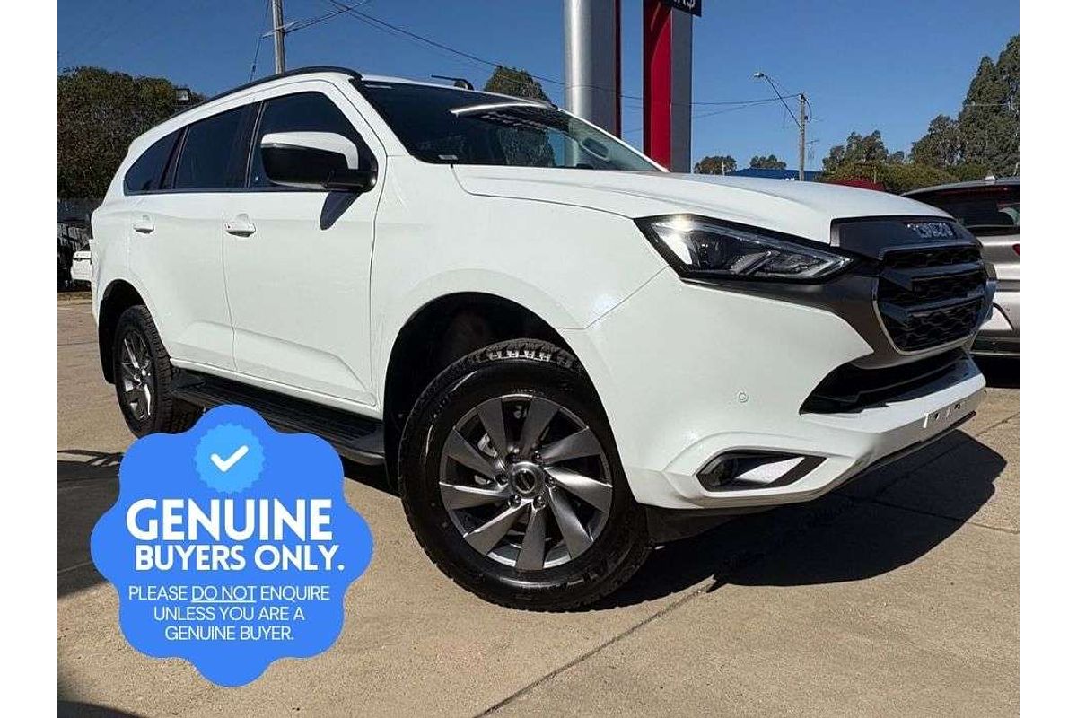2022 Isuzu MU-X LS-U