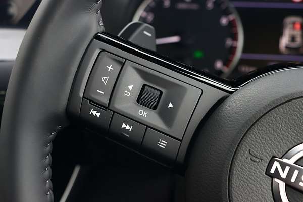 2025 Nissan X-TRAIL ST-L T33
