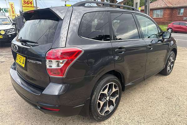 2014 Subaru Forester 2.5i-S S4