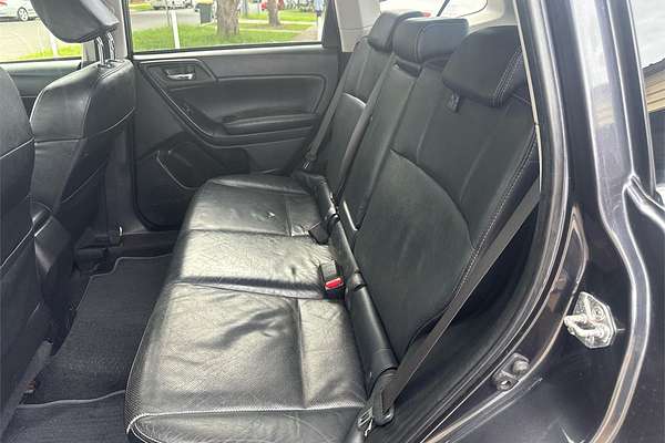 2014 Subaru Forester 2.5i-S S4