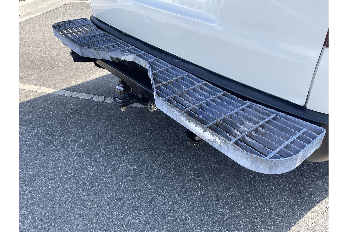 2018 Toyota Hiace KDH201R LWB