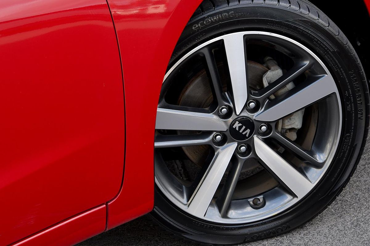 2017 Kia Cerato Sport+ YD