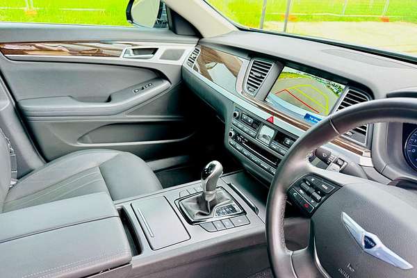 2016 Hyundai Genesis DH