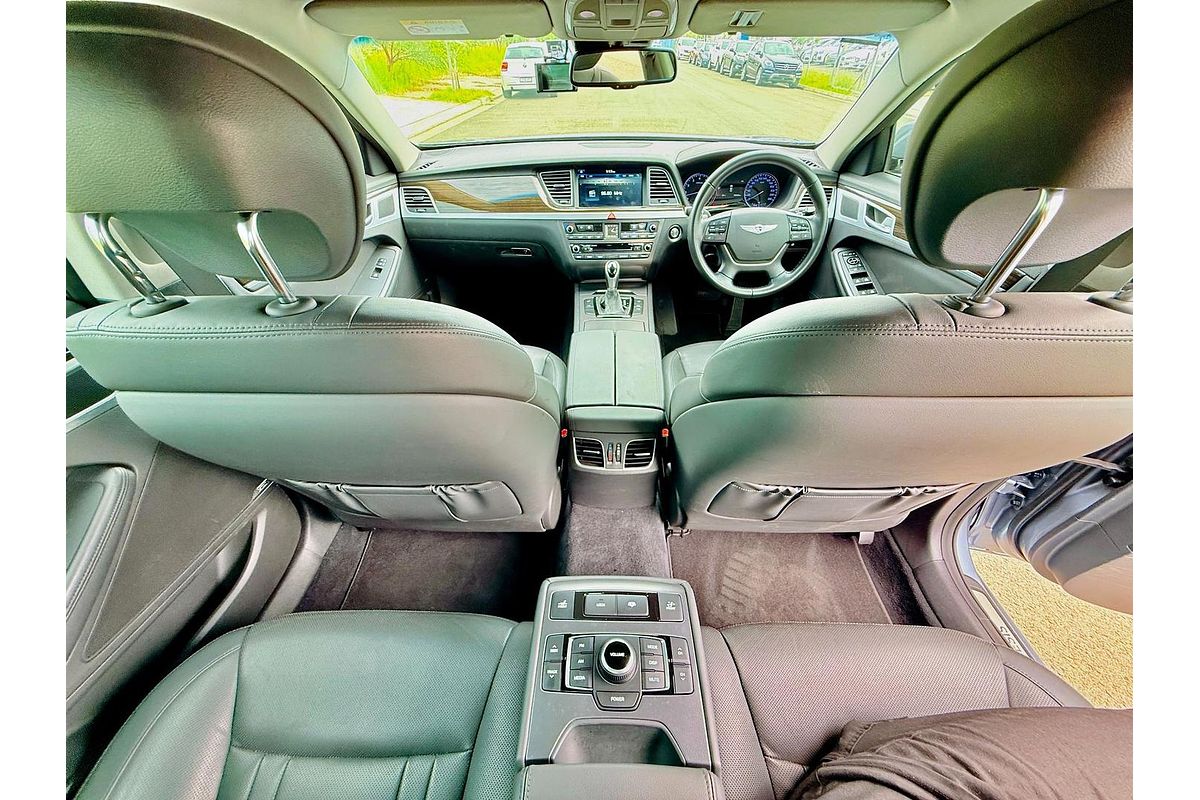 2016 Hyundai Genesis DH