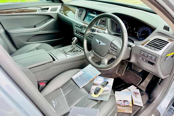 2016 Hyundai Genesis DH