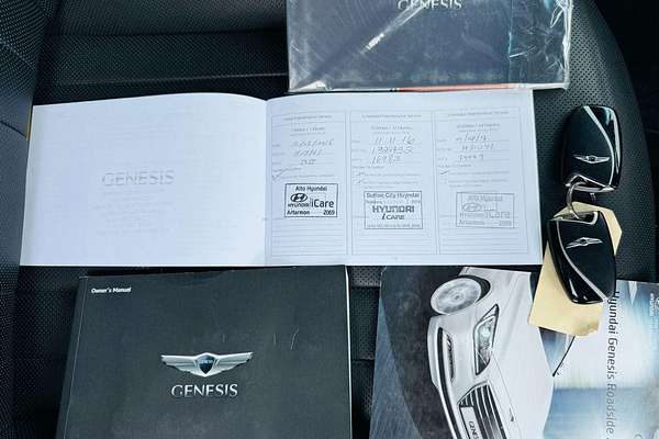 2016 Hyundai Genesis DH