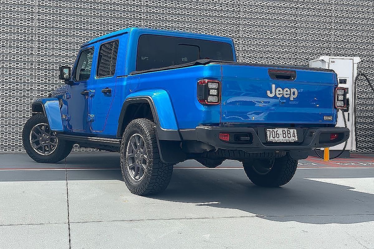 2020 Jeep Gladiator Overland JT All Wheel Drive