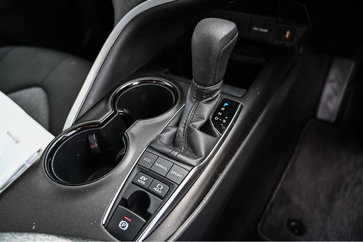 2023 Toyota Camry Ascent AXVH70R