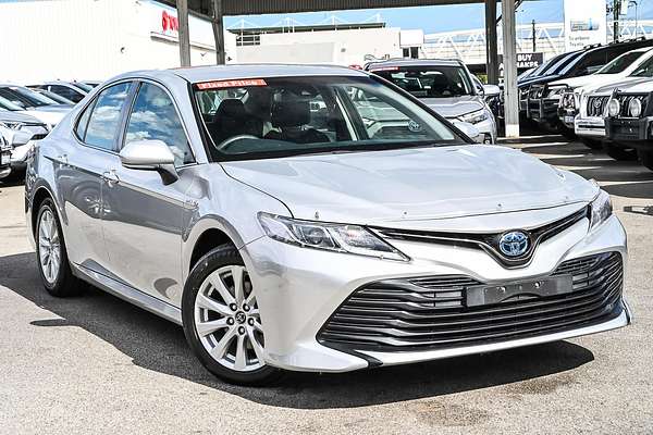 2018 Toyota Camry Ascent AXVH71R