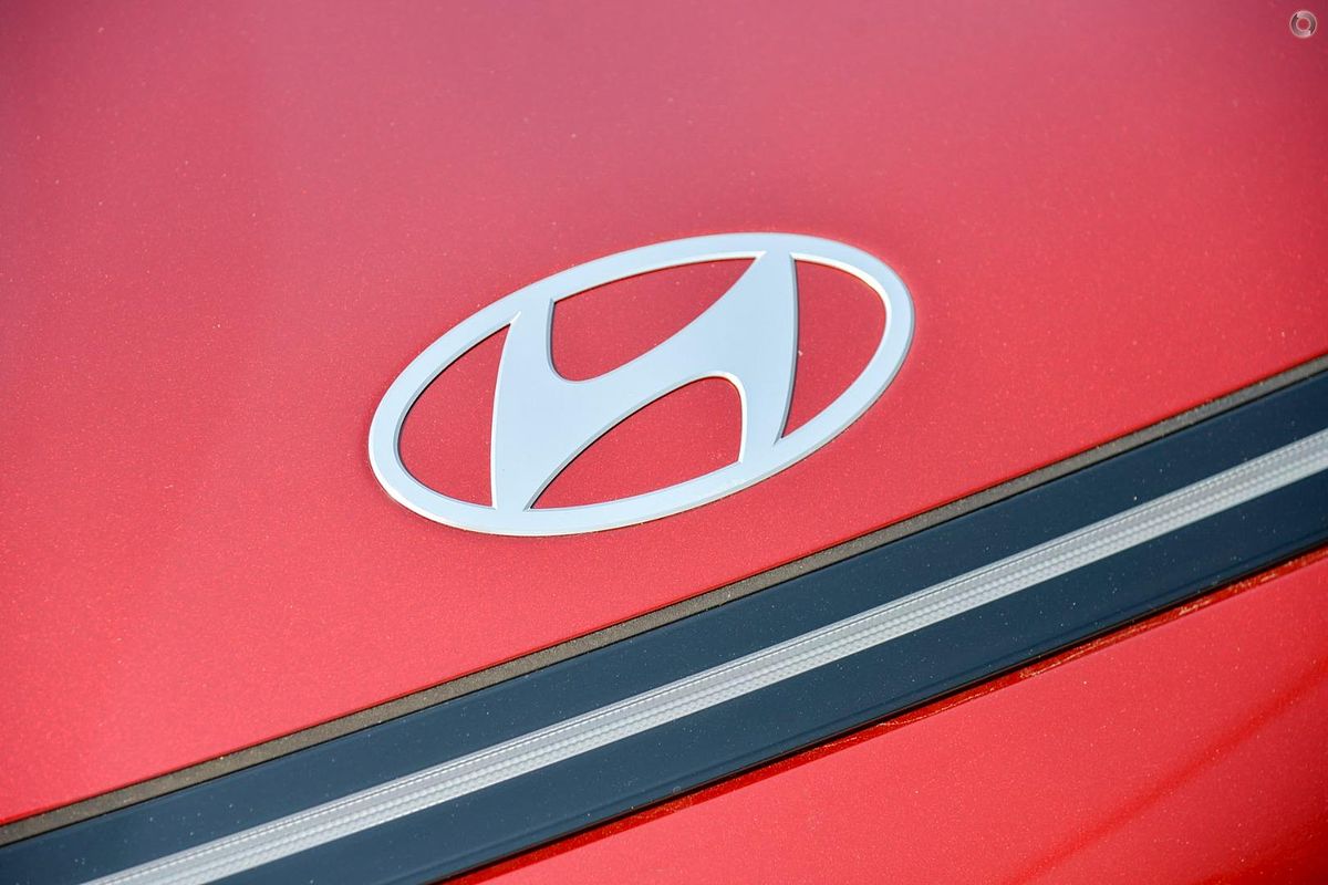 2025 Hyundai Kona Premium N Line SX2.V2