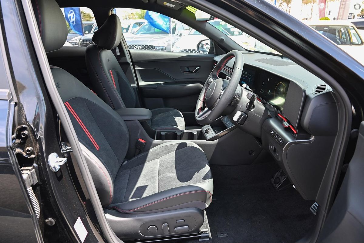2025 Hyundai Kona Premium N Line SX2.V2