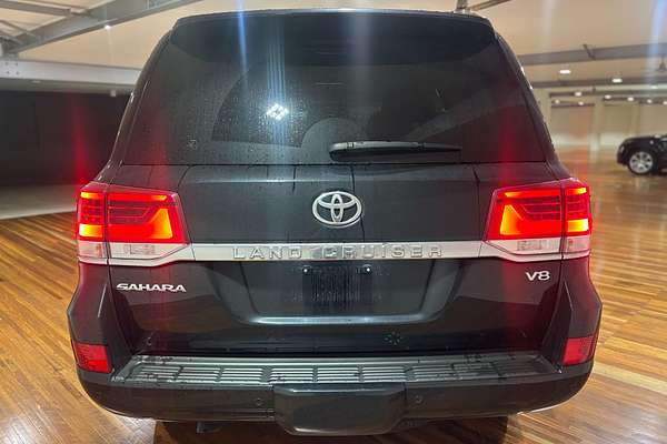 2020 Toyota Landcruiser Sahara VDJ200R