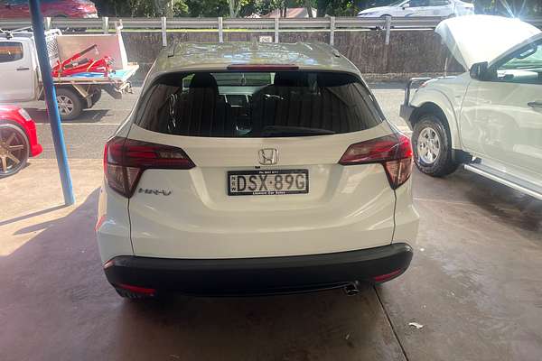 2017 Honda HR-V VTi-S
