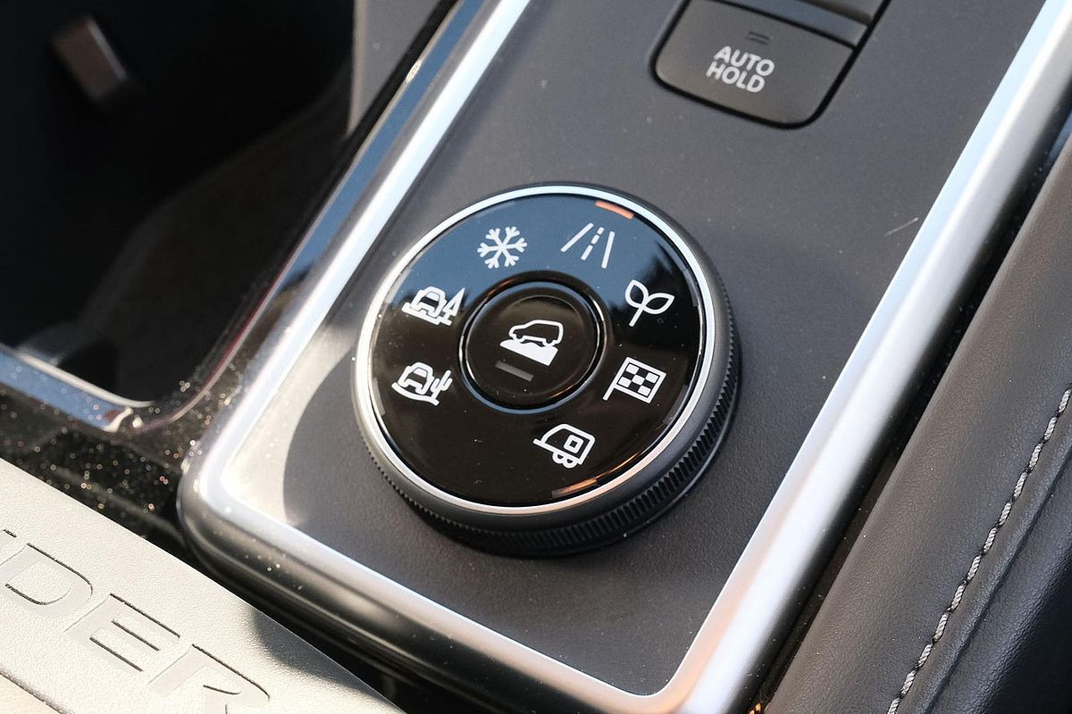 2024 Nissan Pathfinder ST-L R53