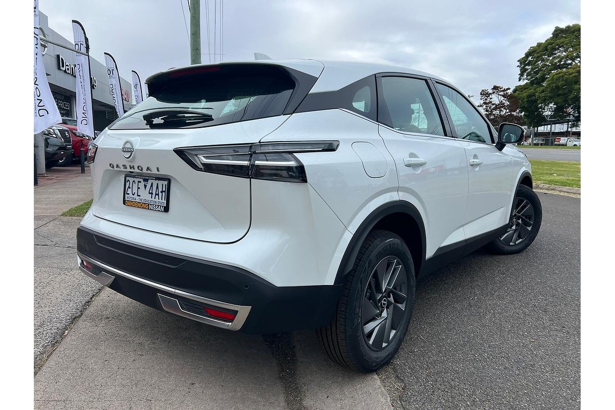 2024 Nissan QASHQAI ST J12