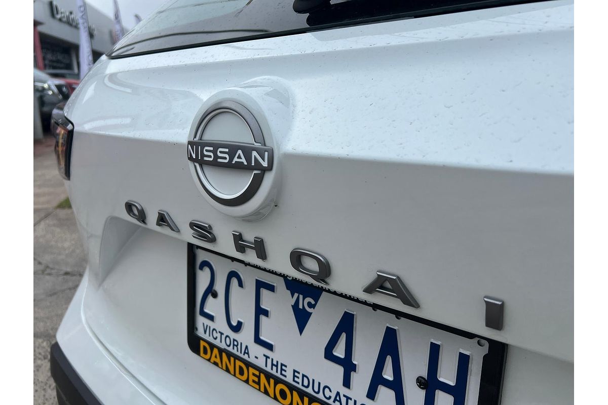 2024 Nissan QASHQAI ST J12