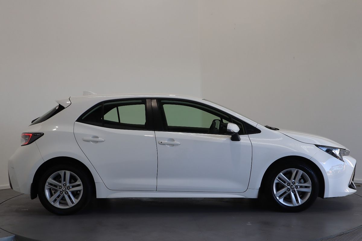 2022 Toyota Corolla Ascent Sport MZEA12R