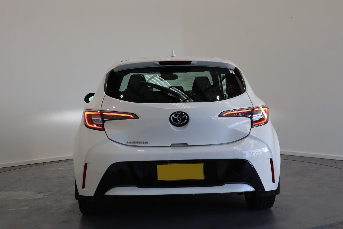 2022 Toyota Corolla Ascent Sport MZEA12R