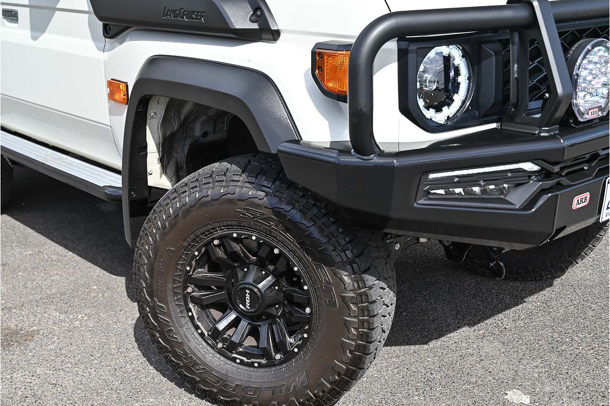 2024 Toyota Landcruiser GXL GDJL76R