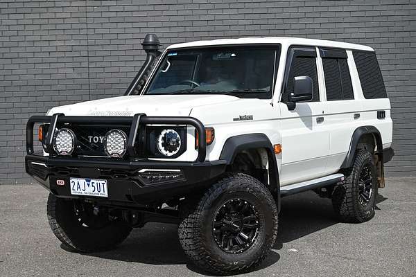 2024 Toyota Landcruiser GXL GDJL76R