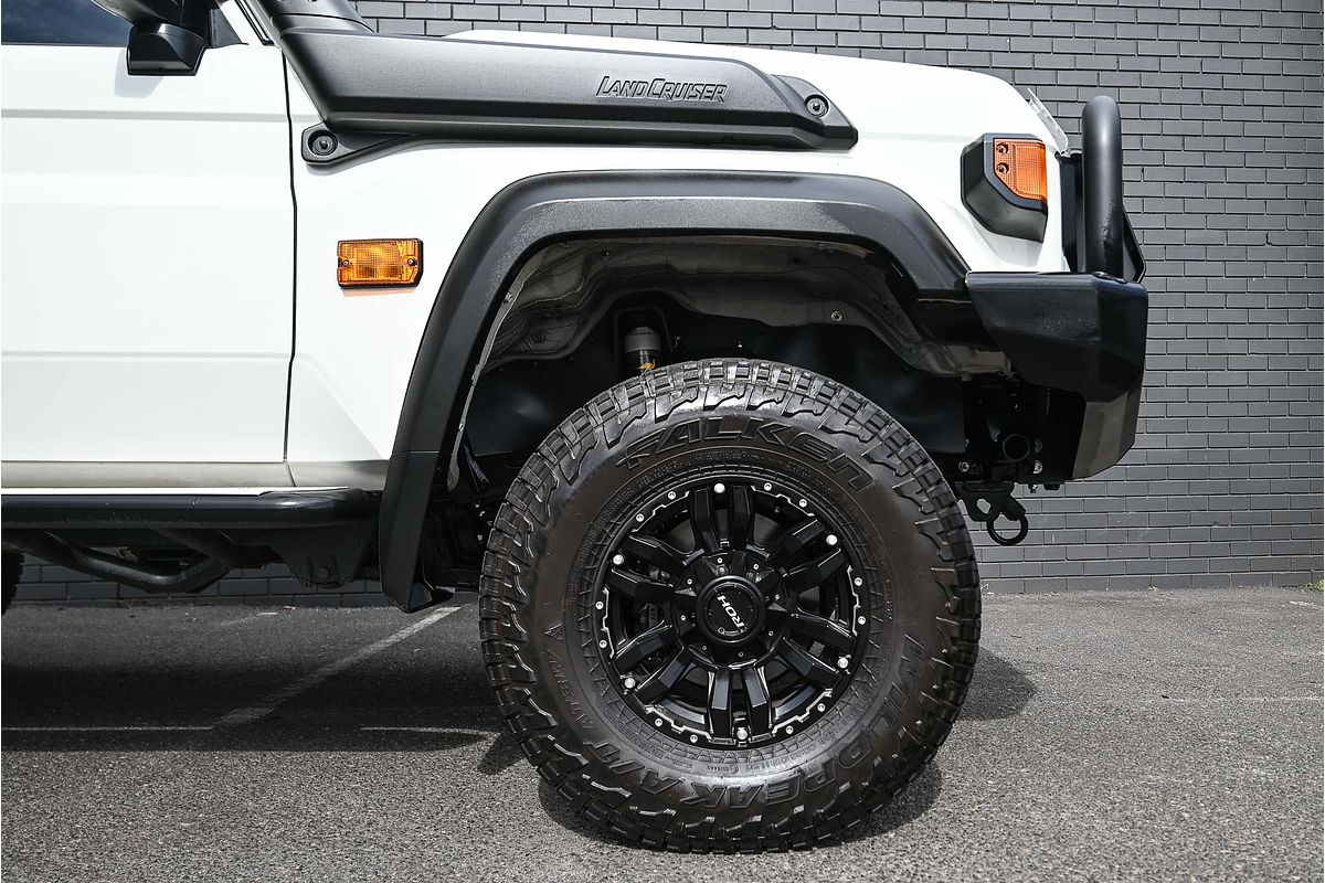 2024 Toyota Landcruiser GXL GDJL76R