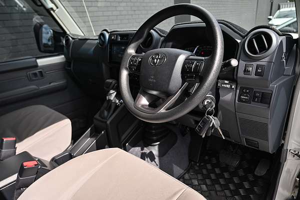 2024 Toyota Landcruiser GXL GDJL76R