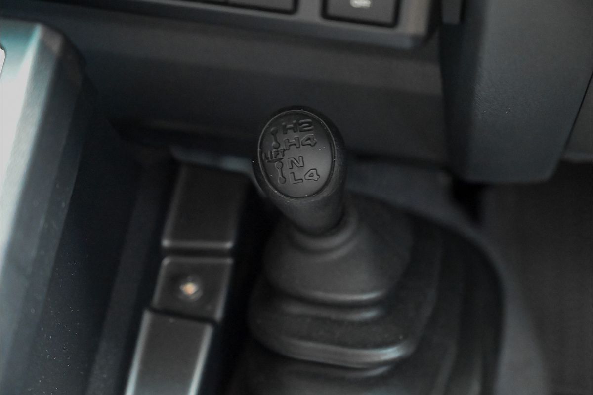 2024 Toyota Landcruiser GXL GDJL76R
