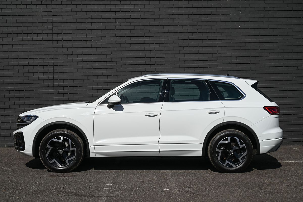 2024 Volkswagen Touareg 170TDI RC