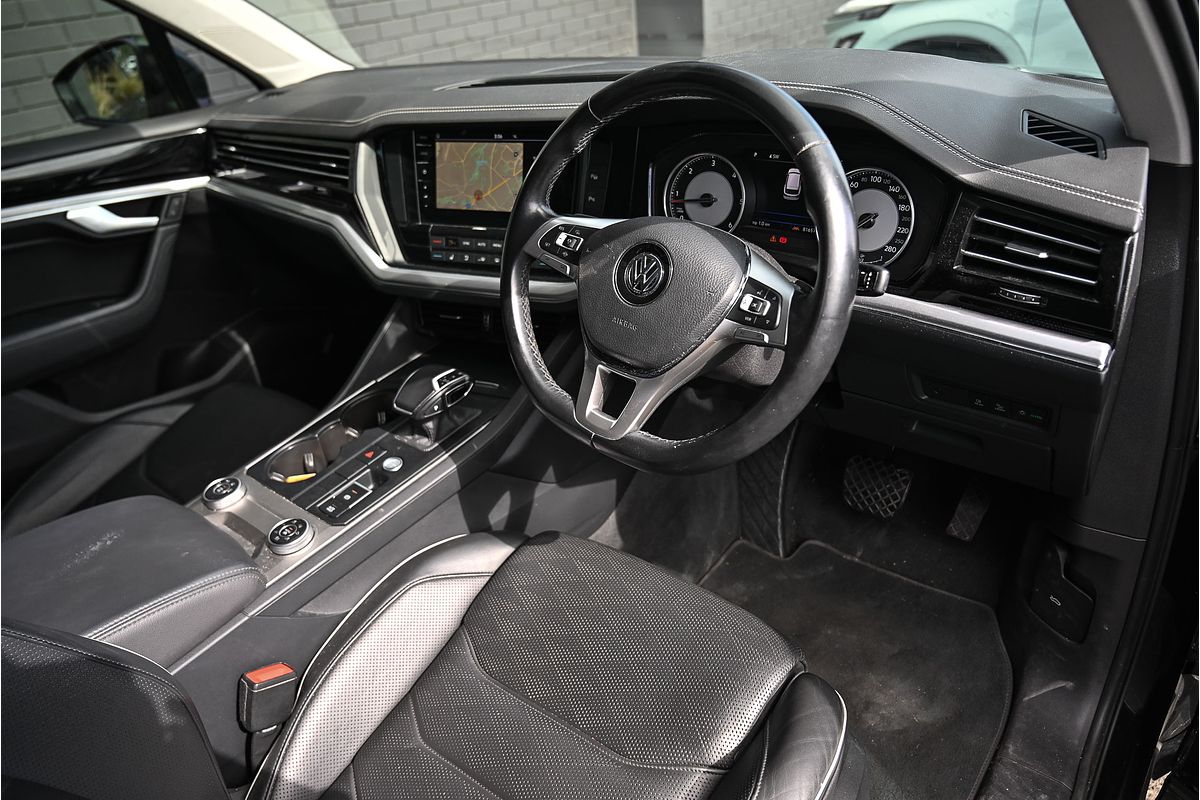 2020 Volkswagen Touareg 190TDI Premium CR