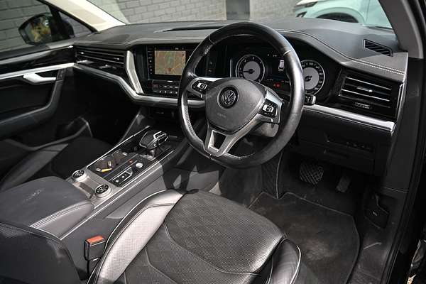 2020 Volkswagen Touareg 190TDI Premium CR