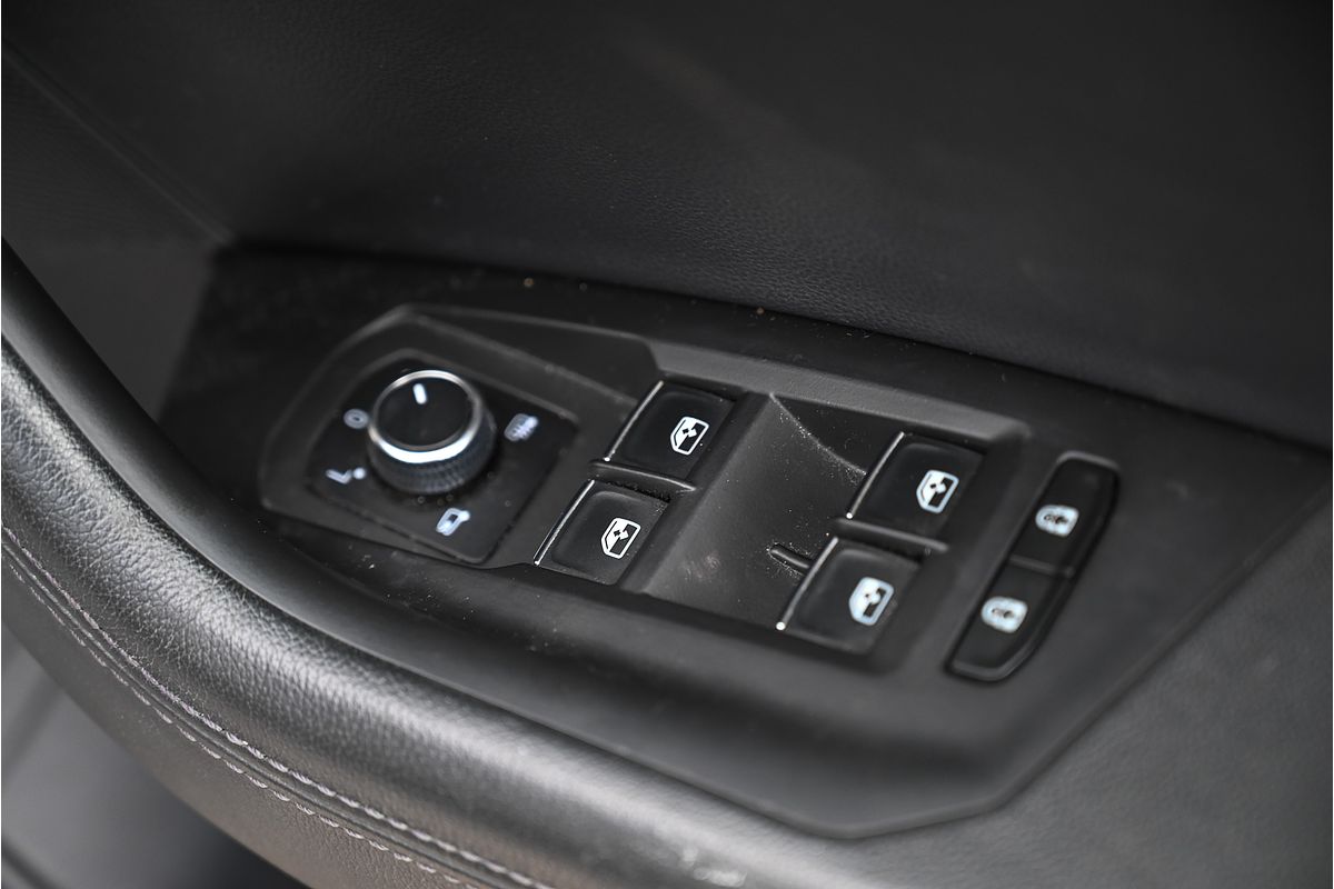 2020 Volkswagen Touareg 190TDI Premium CR