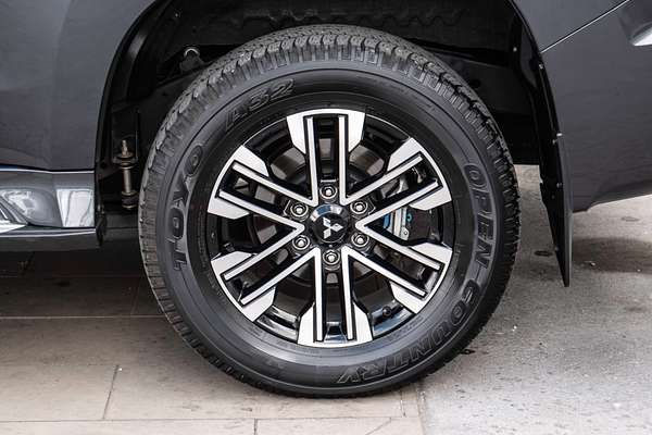 2024 Mitsubishi Pajero Sport GLS QF
