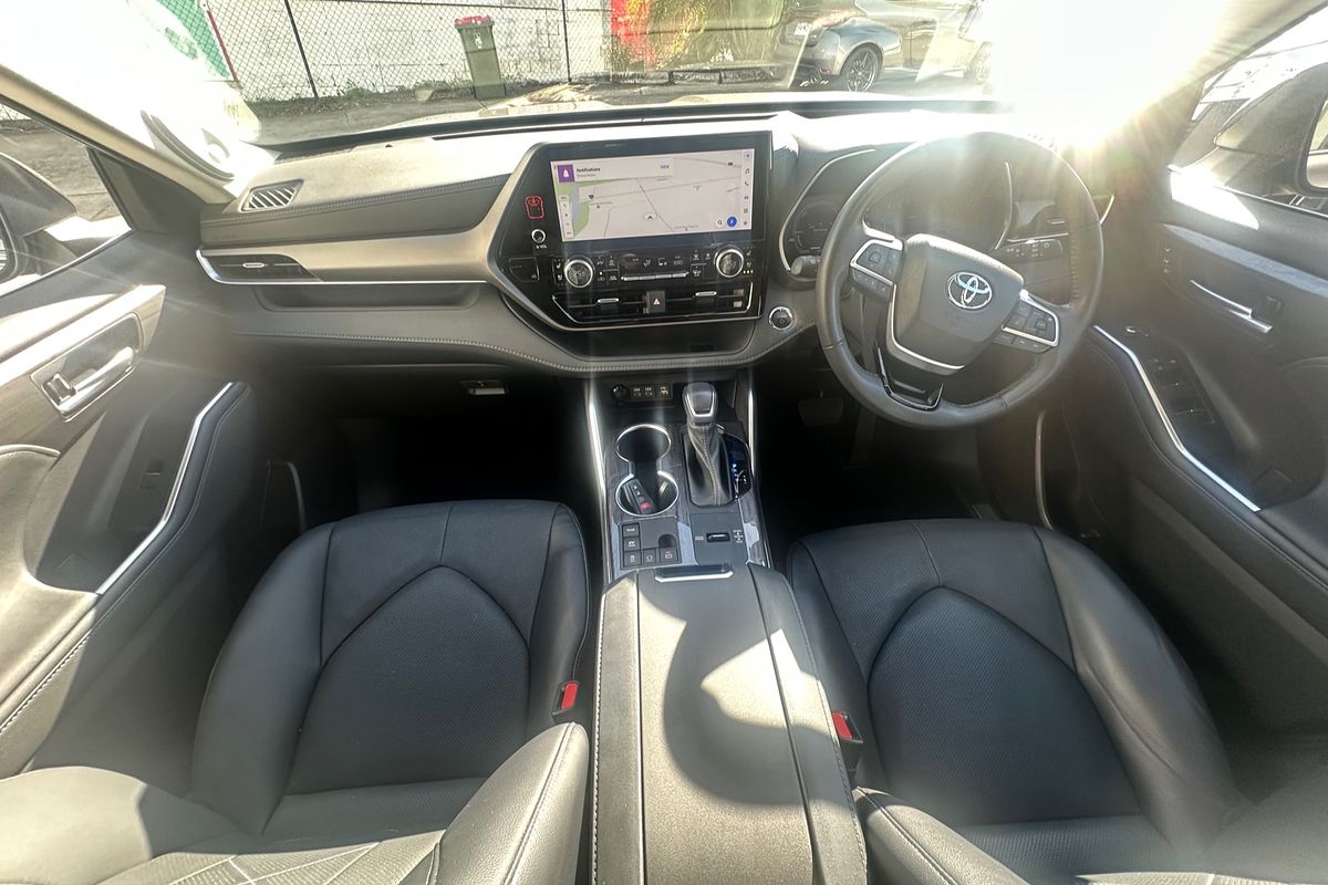 2023 Toyota Kluger Grande AXUH78R