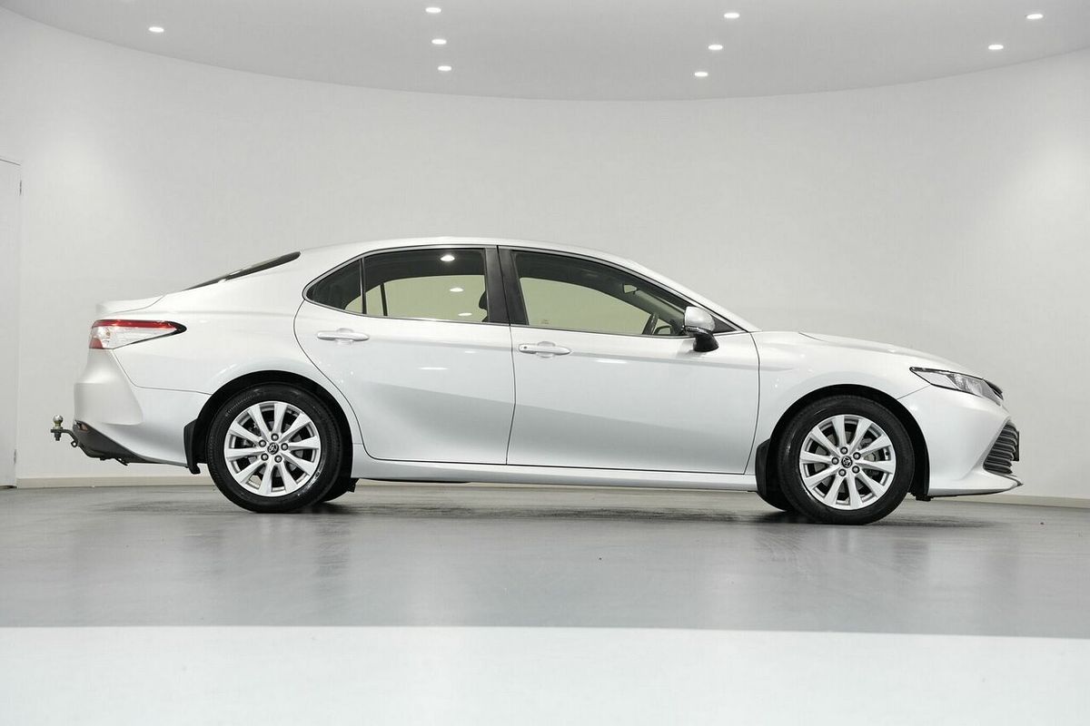 2018 Toyota Camry Ascent ASV70R