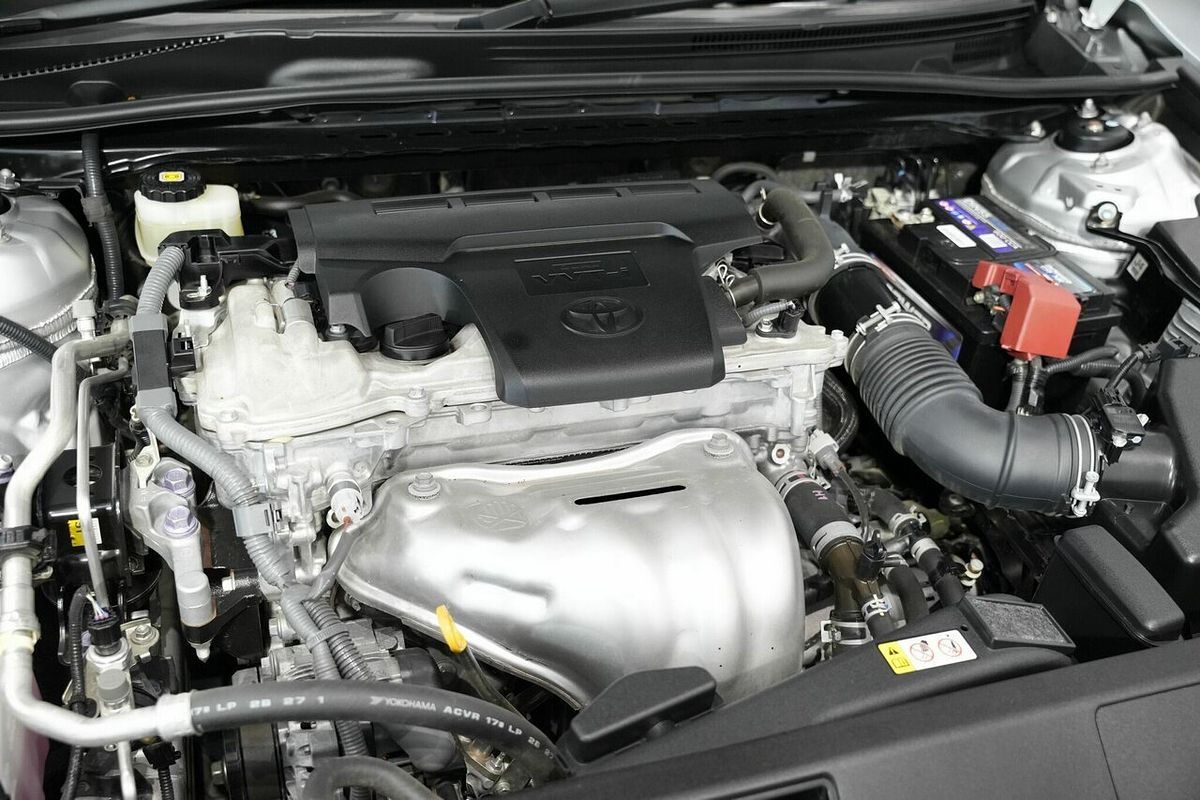 2018 Toyota Camry Ascent ASV70R