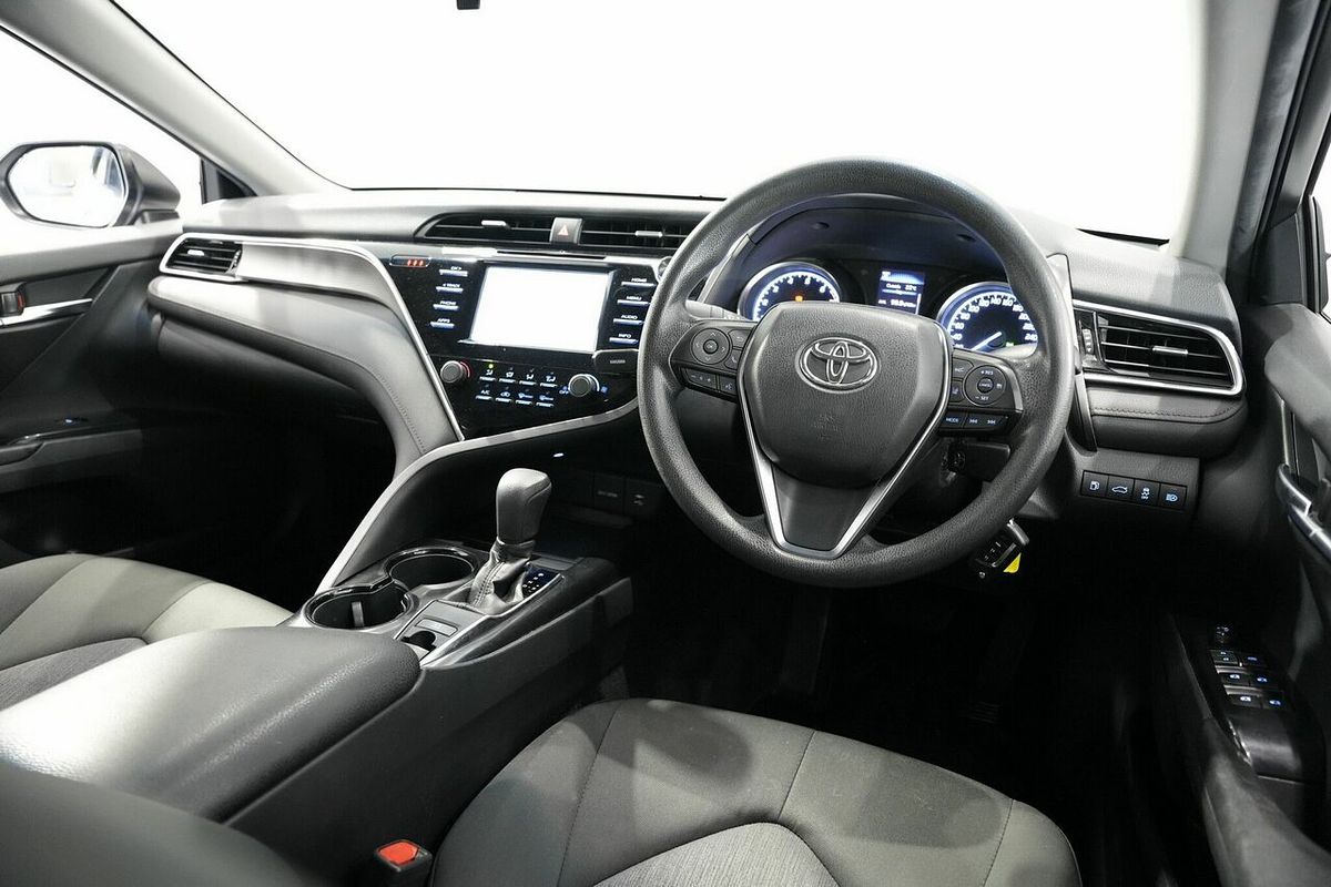 2018 Toyota Camry Ascent ASV70R