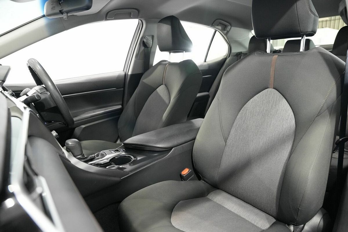 2018 Toyota Camry Ascent ASV70R