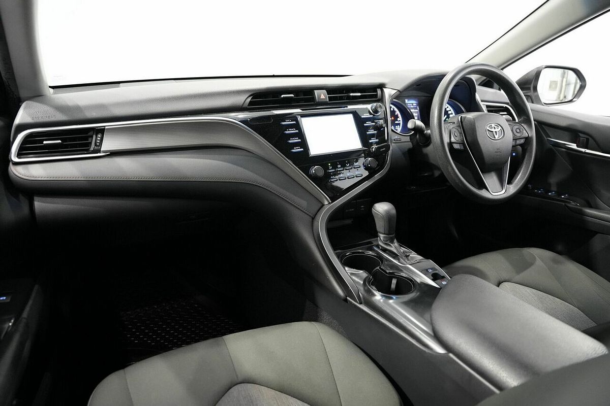 2018 Toyota Camry Ascent ASV70R