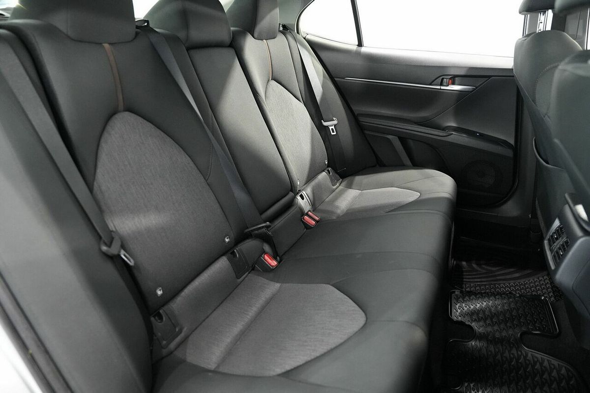 2018 Toyota Camry Ascent ASV70R
