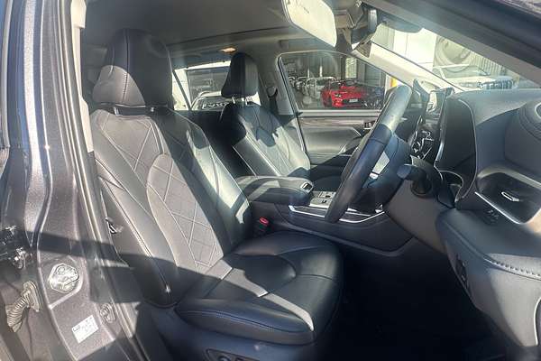 2023 Toyota Kluger Grande AXUH78R