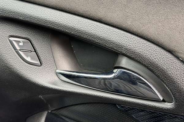 2015 Holden Commodore SS V VF
