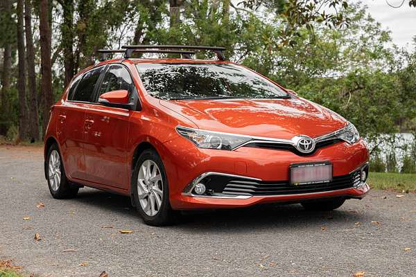 2016 Toyota Corolla Ascent Sport ZRE182R