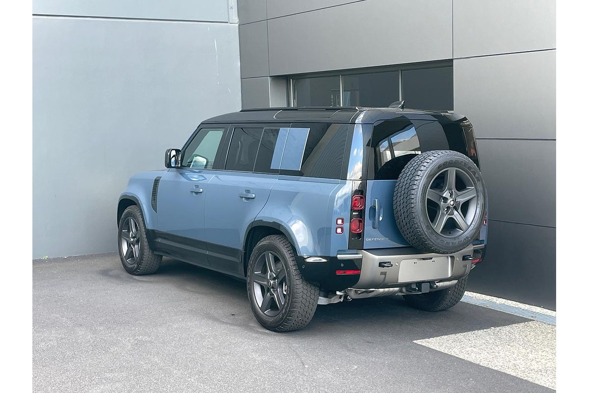 2024 Land Rover Defender 110 D300 X-Dynamic SE L663