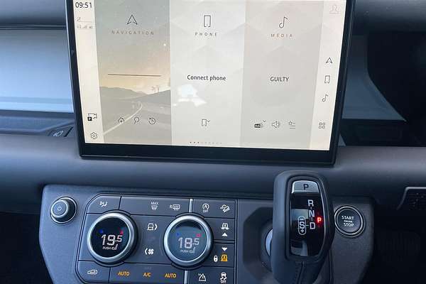 2024 Land Rover Defender 110 D300 X-Dynamic SE L663