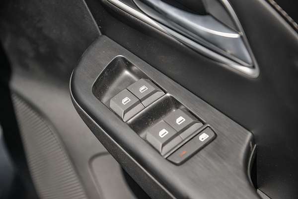 2025 MG ZS Essence ZS32