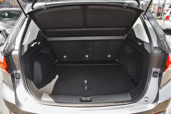 2025 MG ZS Essence ZS32