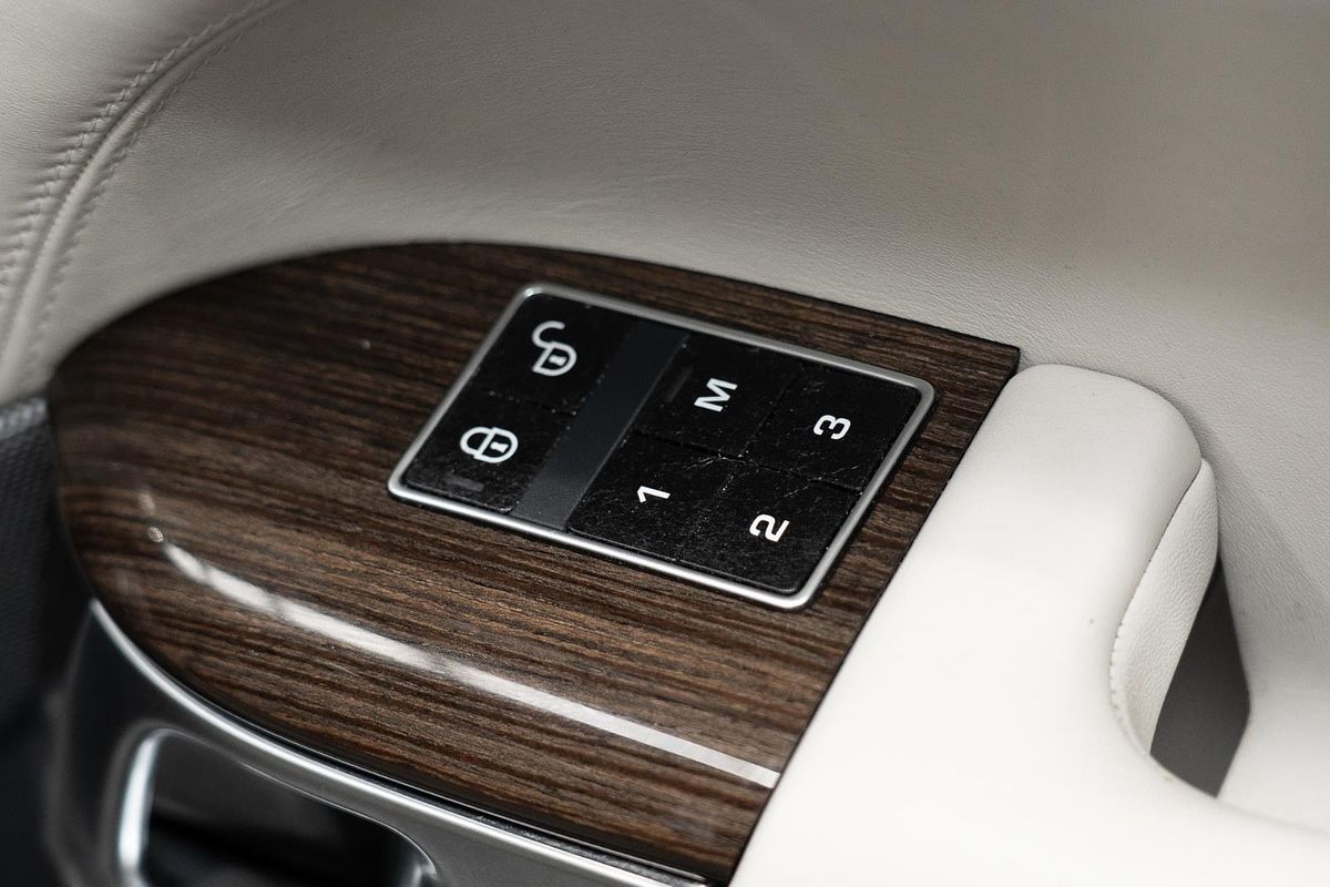 2014 Land Rover Range Rover Sport SDV6 Autobiography L494
