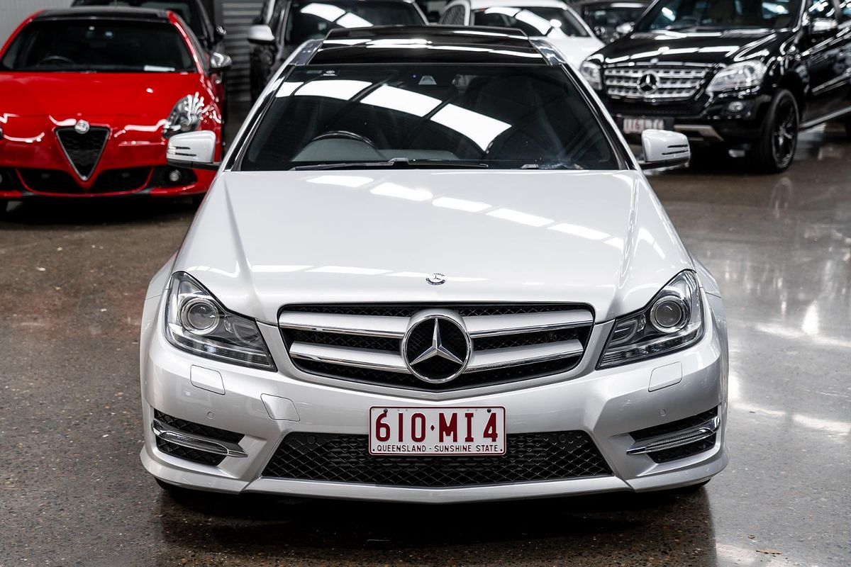 2015 Mercedes-Benz C-Class C250 Avantgarde C204