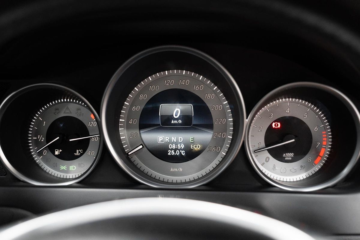 2015 Mercedes-Benz C-Class C250 Avantgarde C204