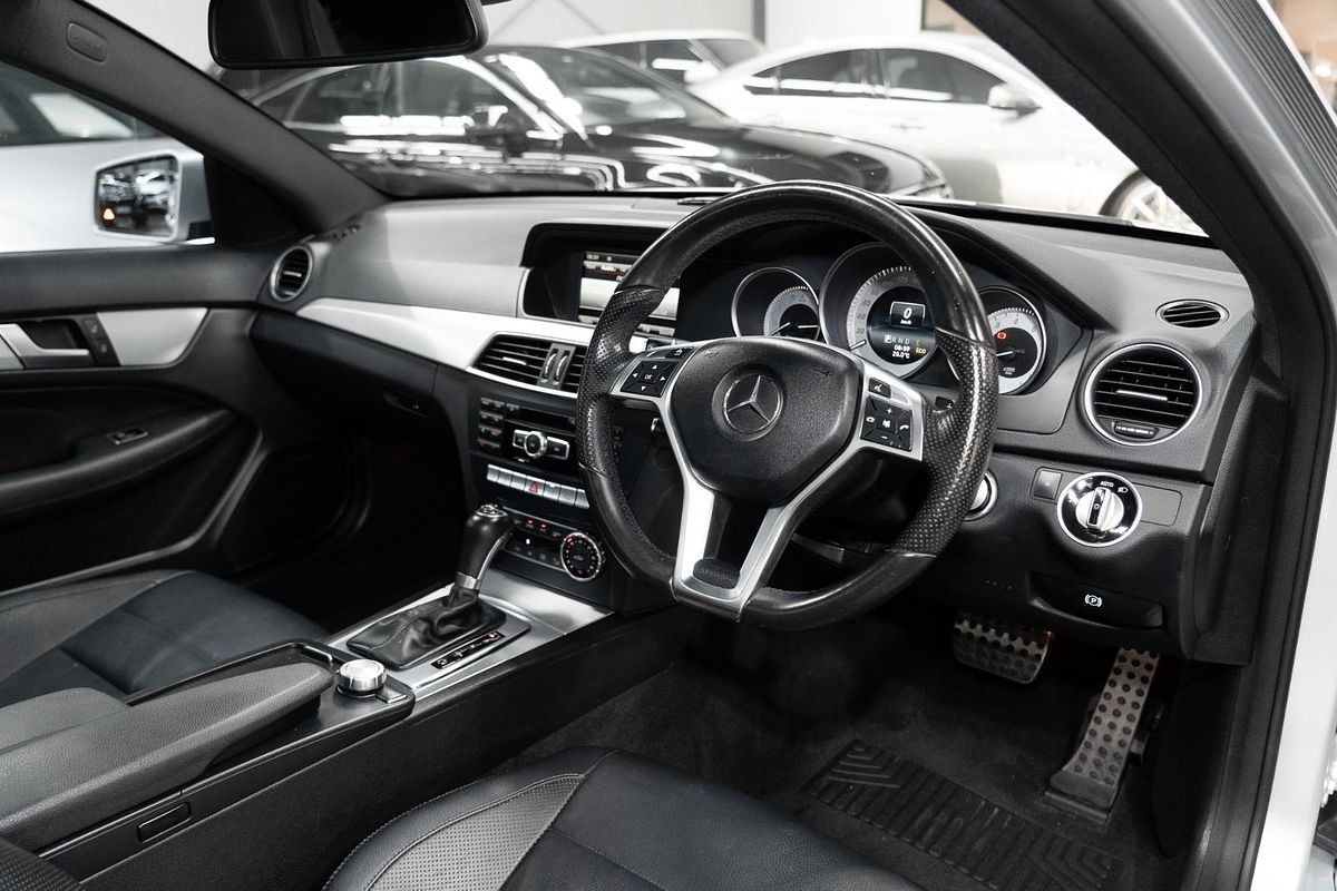 2015 Mercedes-Benz C-Class C250 Avantgarde C204